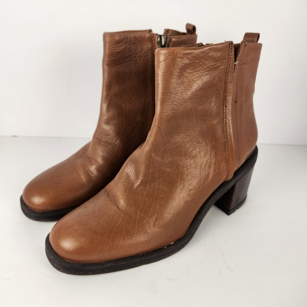 Franco Sarto Women's Ankle Brown Leather Dressy Booties Size‎ 7M
